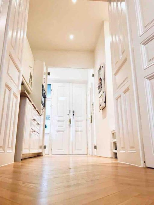 Vienna Luxury New Apartment Center -2. Bezirk المظهر الخارجي الصورة